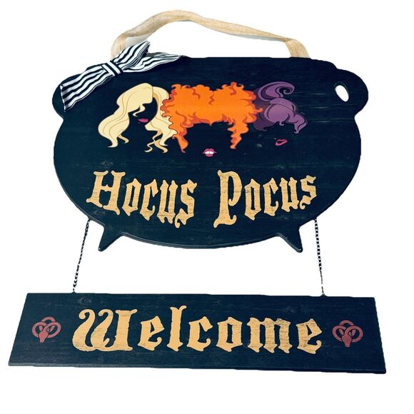 Hocus Pocus 2 Tier Welcome Door Or Wall Sign Cauldron MDF / Chain - Picture 1 of 7